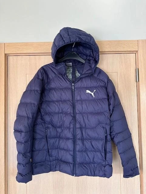Paarse puffer met dons Puma maat S (nr1495a)
